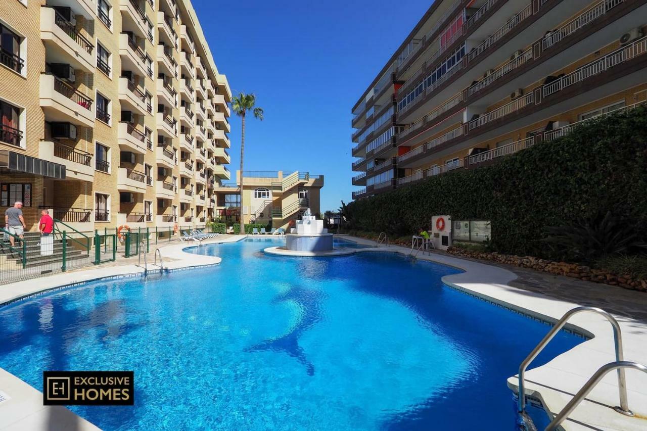 Estupendo Piso En Primera Linea De Playa; Ronda IV Fuengirola Luaran gambar